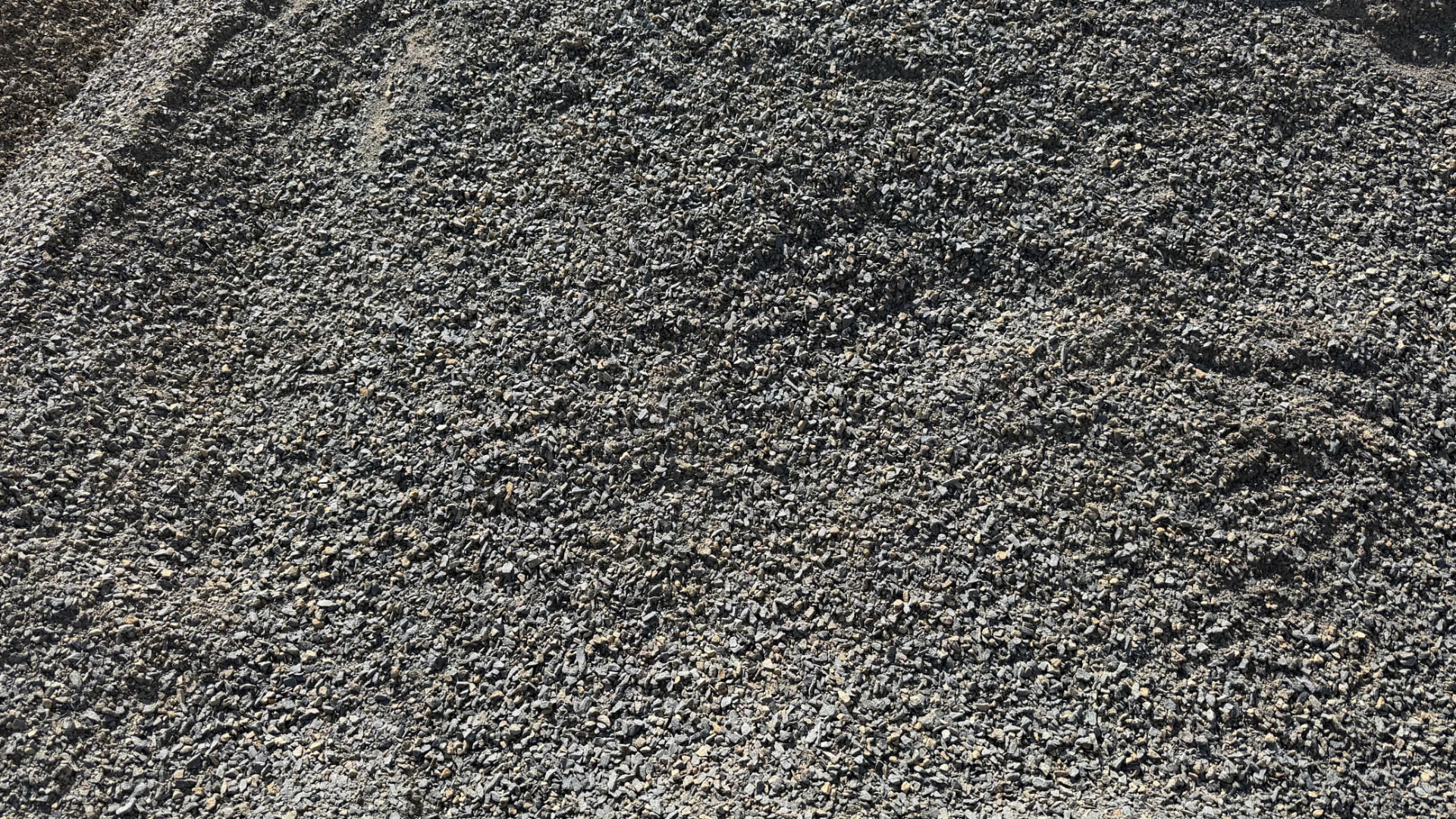 Crusher Dust – 9,5 mm from the Umvubu Crushers quarry near Kokstad